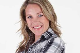 Sarah Beeny's dating site calls in Wriglesworth for international launch