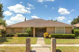 We did not find results for: Any Ideas To Update 80s Yellow Peach Brick Ranch