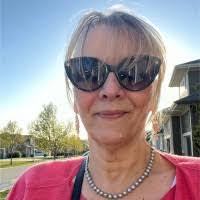 Connie Redman's Instagram, Twitter & Facebook