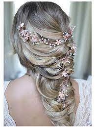 Süße ideen für haarschmuck & inspirationen für deine hochzeit!. Haarschmuck Fur Die Braut Am Tag Der Hochzeit