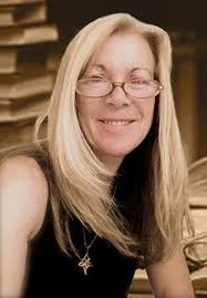 Carry the Light Vol 3: Stories, Essays and Poems from the San Mateo County  Fair 2014: Koodrin, Bardi Rosman: 9781937818258: Amazon.com: Books