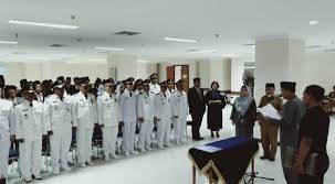 Pejabat daerah dan tanah jerantut. Pejabat Esselon Iii Dan Iv Pemko Pekanbaru Dilantik Ini Nama Namanya Cakaplah Berpikir Berbuat Bercakap