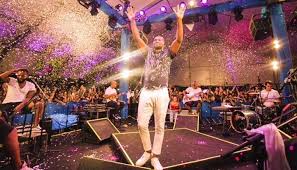 Thiaguinho / foto divulgação a primeira edição da festa tardezinha no recife acontece no dia 27. Final De Semana Com Tardezinha Show Especial Do Cantor Thiaguinho Maringa Com