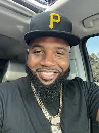 Can I cruise with a certificate of live birth from the dept of health and  vital records?