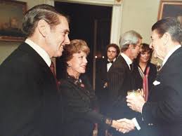 Etty Allen, Mother of Former U.S. Senator, Dies