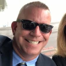 Looking for a good barber shop or where ever that can do a good fade