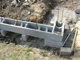 Murs Armes Etape Par Etape Beton De La Lomme Construction Piscine Comment Construire Une Piscine Piscine Et Jardin