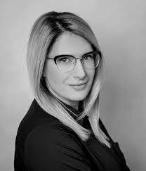 Anna Harasim's Instagram, Twitter & Facebook