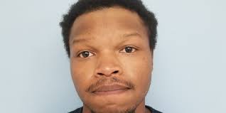 Auburn man arrested for breaking into cars, fleeing police