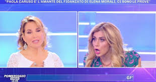 Su leggo.it gli ultimi aggiornamenti. Pomeriggio 5 Barbara D Urso Nel Panico Non Dirlo Cosi Ci Querelano Cosa Scappa A Microfoni Aperti Libero Quotidiano