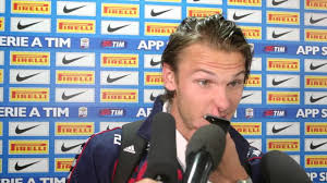 Albin ekdal, 32, aus schweden sampdoria genua, seit 2018 defensives mittelfeld marktwert: Exclusive Albin Ekdal After His Hattrick Against Inter Youtube