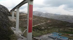 Crna gora, црна гора) is a country in the balkans, on the adriatic sea.it borders croatia and bosnia and herzegovina to the north, serbia to the northeast, kosovo to the east, and albania to the south. Montenegro In Chinesischer Schuldenfalle Autobahn Ins Nirgendwo Euronews