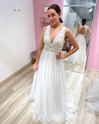 * brautkleider wuppertal * brautkleider essen * brautkleider düsseldorf. Princess Dreams Brautmode Traumkleider Unter 1000 Du Bist Auf Der Suche Nach Einem Wunderschonen Brautkleid Doch Dein Budget Ist Begrenzt Kein Problem In Unserem Regularen Sortiment Findet Ihr Unzahlige