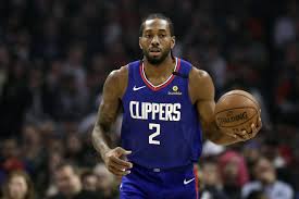 His hands went viral during the summer of 2018, when a trainer posted a picture of some nba players at a practice session. Kawhi Leonard Talks About Problems Of Having Huge Hands Talkbasket Net