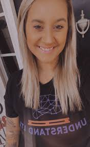 Supporting my buddy Curtis Garrett 🕺 today as Understand LTL kicks off  their first live session today! I hate I couldn't make it but I'm there in  spirit! Curtis is doing big