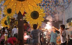 Em condições normais hoje seria dia de festa, sardinha assada, arraial e muita folia. Veja Lista Das Cidades Que Cancelaram As Festas De Sao Joao Em 2021 Na Bahia Sao Joao 2021 G1