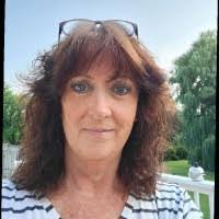 Paula Trapp's Instagram, Twitter & Facebook