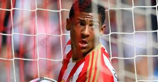 Sunderland have signed netherlands international patrick van aanholt from chelsea for an undisclosed fee. Van Aanholt Controversy Sees Sunderland Club Doctor Resign Teamtalk