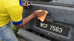 Check spelling or type a new query. Kilatkan Kereta Hilangkan Calar