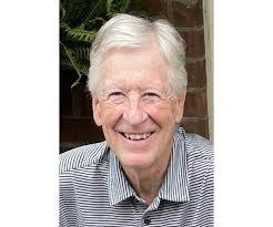 Robert Sterrett's Instagram, Twitter & Facebook