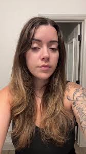 Anita Dever's Instagram, Twitter & Facebook