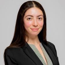 I am excited to share that I will be joining Roberts & Holland LLP as a  2024 Summer Associate.