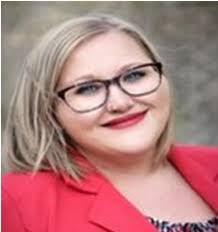 Daphne Stokes's Instagram, Twitter & Facebook