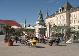 Der sk austria klagenfurt wurde am 19.jänner 2007 gegründet, griff aber erst 2010 in einer spielgemeinschaft mit dem sc st. Klagenfurt Neuer Platz Very Special A Great Dragon Monument Picture Of Klagenfurt Carinthia Tripadvisor