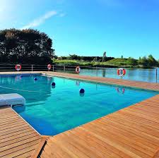 Piscine Enterree Compacte A Coque Polyester Auron Generation Piscine
