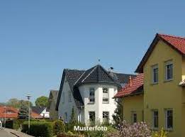 Der aktuelle durchschnittliche quadratmeterpreis für eine wohnung in sonneberg liegt bei 6,07 €/m². Haus Kaufen In Heinersdorf B Sonneberg Bei Immowelt De