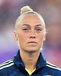 Photo posted by 𝐑𝐚𝐩𝐡𝐚𝐞𝐥 𝐉𝐚𝐦𝐞𝐬 𝐂𝐨𝐧𝐫𝐚𝐝 𝐋𝐞𝐞  (@raphaeljamesfit)