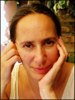 Hilary Robinson's Instagram, Twitter & Facebook