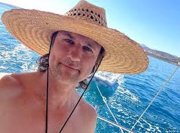 All you need to know about Virgin River star Martin Henderson's love  life(Full information in the comment 👇👇👇 ) #virginriver #virginriverbts  #Cast