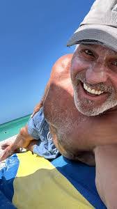 Lori Tabbert's Instagram, Twitter & Facebook