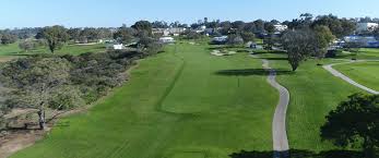 Hilton la jolla torrey pines 11661 sorrento valley rd celgene corporation sorrento valley rd, san diego, ca, usa atkinson hall 9527 la jolla farms rd 9500 gilman dr scripps memorial hospital la jolla john muir field medical education and telemedicine building 9300 campus point dr 9887. South Course Hole 17 Torrey Pines Golf