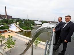 Weitere ideen zu autostadt wolfsburg, wolfsburg, autos. Imposante Xxl Rutschen Stehen Jetzt In Der Autostadt