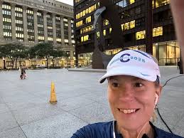 First time running Paris and I have a few questions. Is there pacers during  the race? Does anyone have any recommendations for somewhere to eat the  night before? Not looking for anything