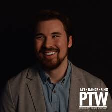 Meet Dan Sander-Wells, our incredible Music Director at Performers Theatre  Workshop! 🎶🌟 Dan is a multi-faceted music director, educator, arranger,  and author based in the heart of NYC. 🍎🎵 A distinguished graduate