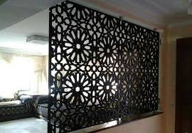 Separer Deux Pieces Avec Un Moucharabieh Marocain Decor Moroccan Decor Iron Furniture Design