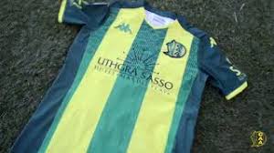Se presentaron los nuevos modelos que usará el «tiburón» de mar de plata en la copa de la liga profesional argentina. Bienvenido Hotel Uthgra Sasso A Nuestra Camiseta Youtube