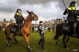 We did not find results for: Geenstijl Museumplein De Volgende Morgen
