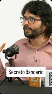Mirna Román Rodríguez celebra no solo la obtención de su título, sino  también, su incorporación al Colegio de Médicos y Cirujanos de Costa Rica.  El 6 de mayo de 2020, Román se