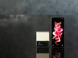 Check out our complete guide to pricing and availability for samsung's newest flagship. Where To Buy The Samsung Galaxy Z Fold 3 And Galaxy Z Flip 3 Phandroid