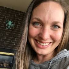 Tara Cleveland's Instagram, Twitter & Facebook