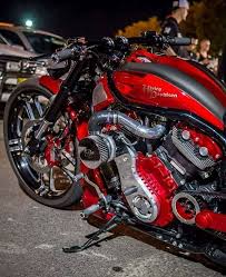 C'est une pièce unique qu'on portera pendant longtemps et qui sera accessoirement assortie à notre pantalon de moto. Hd Bike Wallpaper Download Chopper Bike Wallpaper Free Chopper Bike Motorcycle Custom Motorcycles