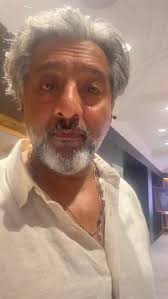 THE UGLY DUCKLING' New work. ￼