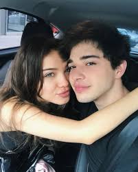 Oriana sabatini llega el próximo lunes a los mammones. Julian Serrano Hablo Del Romance De Su Ex Oriana Sabatini Con Paulo Dybala La Realidad Es Que Infobae