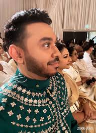 A Dazzling and Branded Birthday to None other than Dhananjaya  Bandara.................. Dhananjaya Bandara whom I consider as the most  popular and the most efficient make up artist at the moment. I've known