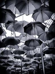 Black And White Vs Colored Portugal Beautiful In Color But Stunning In Bkack And White Blackandwhitephotographs With Images Black And White Pictures Black And White Photography Black White Art