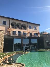 In macchina per chi viene da nord: Adler Thermae Spa Relax Resort Bagno Vignoni Trips4kids